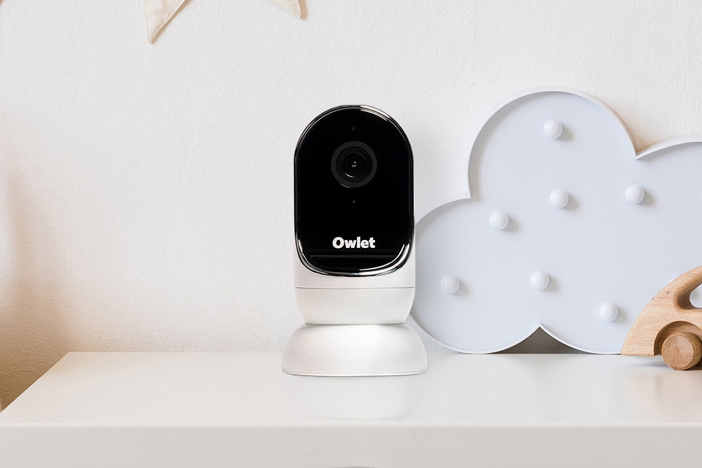 Owlet camera baby monitor