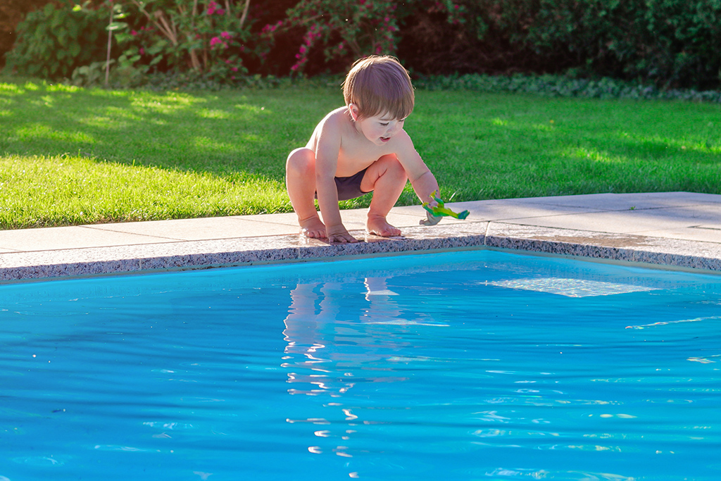 What Is the Best Pool Alarm for Kids? Useful Kid Safety Tips You Need